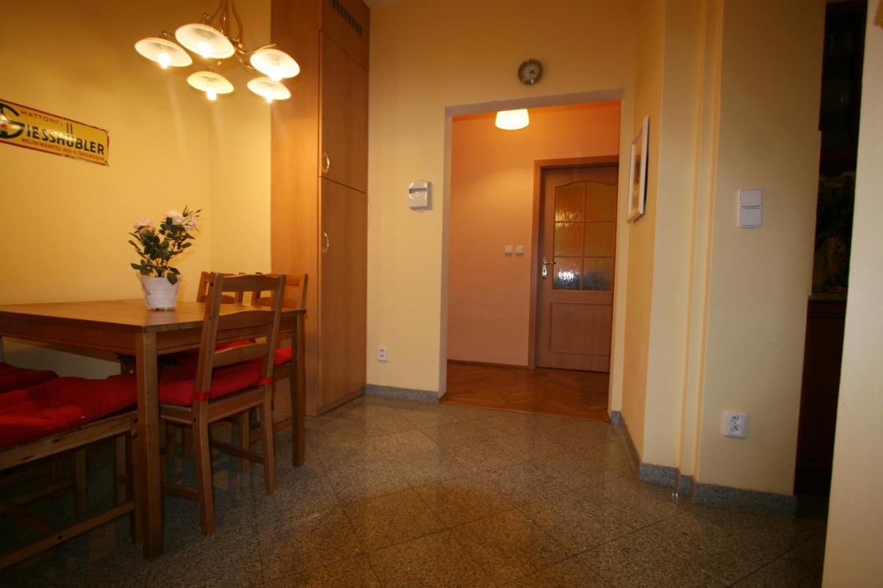 Apartment No. 12 Trziste 29 Karlsbad Buitenkant foto