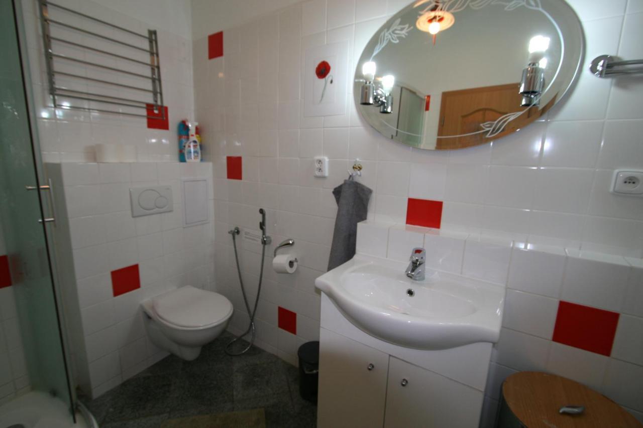 Apartment No. 12 Trziste 29 Karlsbad Buitenkant foto