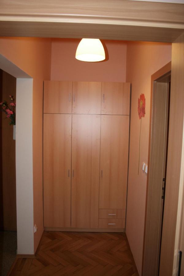 Apartment No. 12 Trziste 29 Karlsbad Buitenkant foto